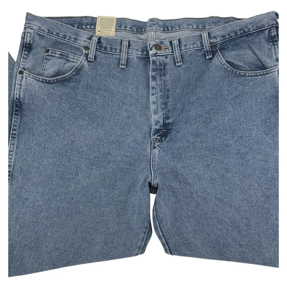 NEW Men's Wrangler Rugged Wear Jeans‎ 46x30 Blue Relaxed Fit Straight Leg NWT